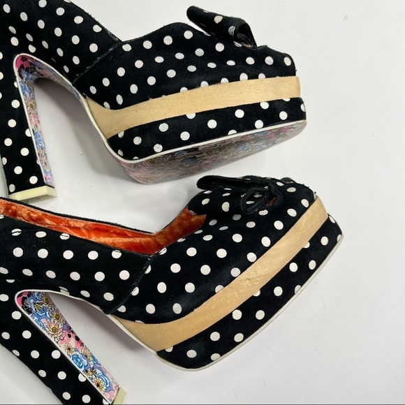 IRREGULAR Choice Black White Velvet Retro Pin-up Polka Dot Peeptoe Platform Heel - Picture 10 of 15